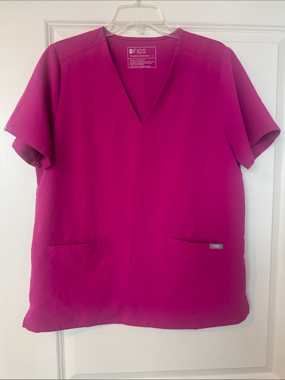 Figs Women's V-Neck Scrub Top in Fuchsia Pink
